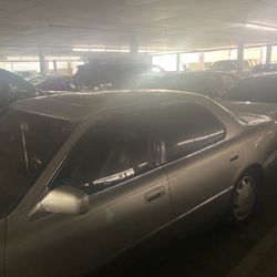 1993 Lexus LS 400