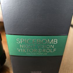 Spicebomb Viktor & ROLF Parfum