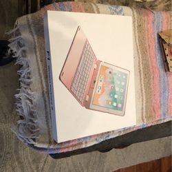 iPad Wireless keyboard