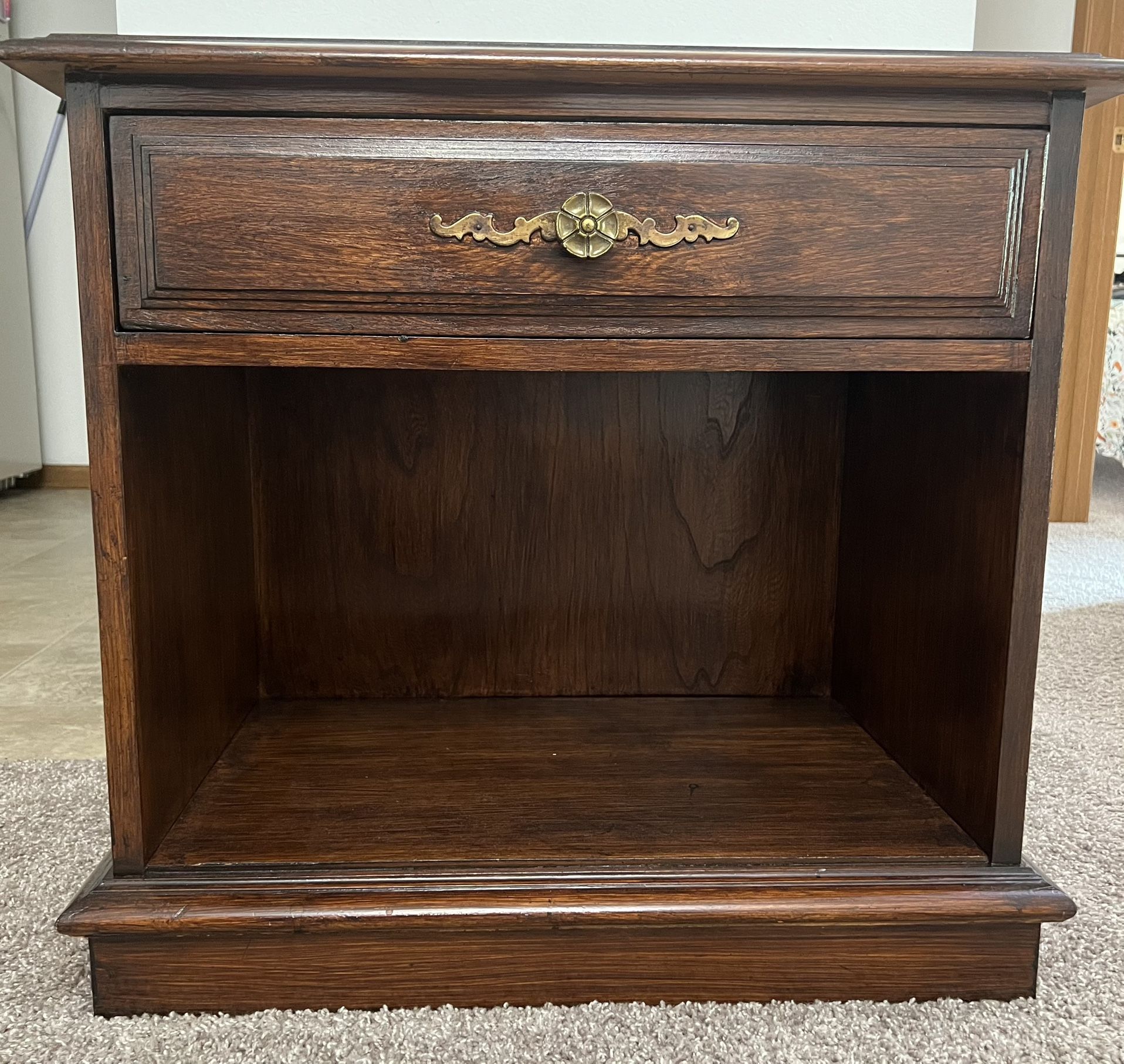 Dark Walnut brown finish Side Desk/Night stand/ Side table with drawer