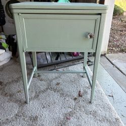 Shabby Chic side table 
