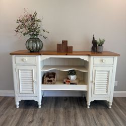 Farmhouse / Cottage Buffet Sideboard – Solid Wood Top –