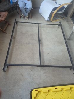 Metal Queen Bedframe MBO I'll try and match.