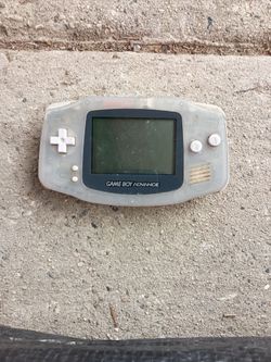 Nintendo Game Boy Advance w/ 1 Game