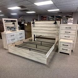 Cambeck Whitewash Panel Bedroom Set