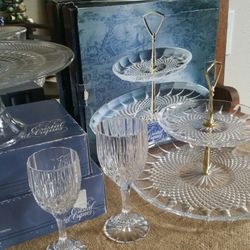 Crystal serving and stemware