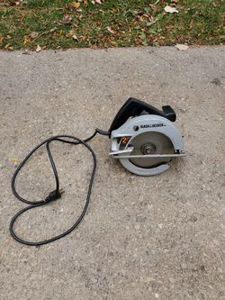 CIRCULAR SAW
