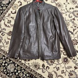 Men’s Medium Leather Jacket In Black And Brown 