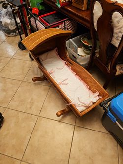 ANTIQUE Baby Cradle 