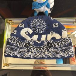 Supreme Bandana Beanie Like New 