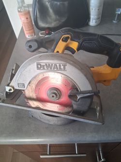 Dewalt 20v max 6 1/2 inch brushless cordless circular saw