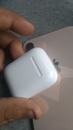 Apple air pods 90 obo