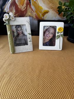 Decorative Floral Photo Frames Set of 2