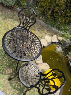 ✨ Elegant Outdoor Bistro Set ✨