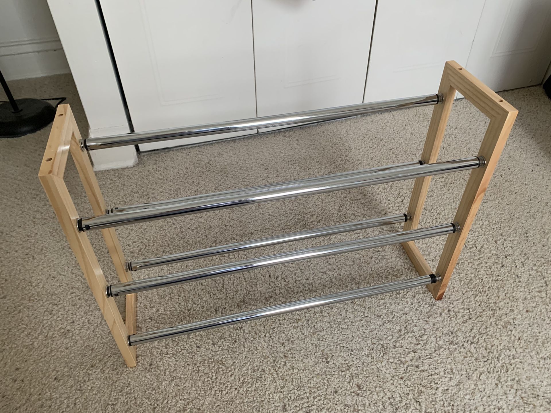 Three-row shoe rack