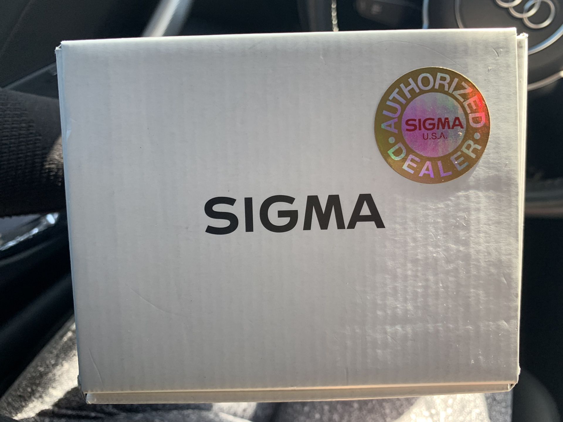 Brand New Sigma 35mm F1.4 DG for Sony