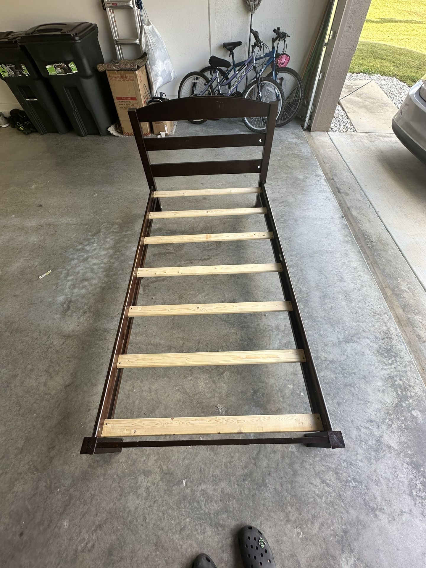 Twin Size Bed