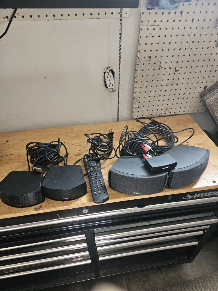 Older Bose speakers and cables