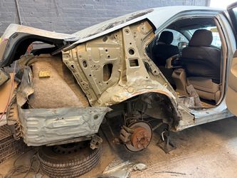 Auto body shop
