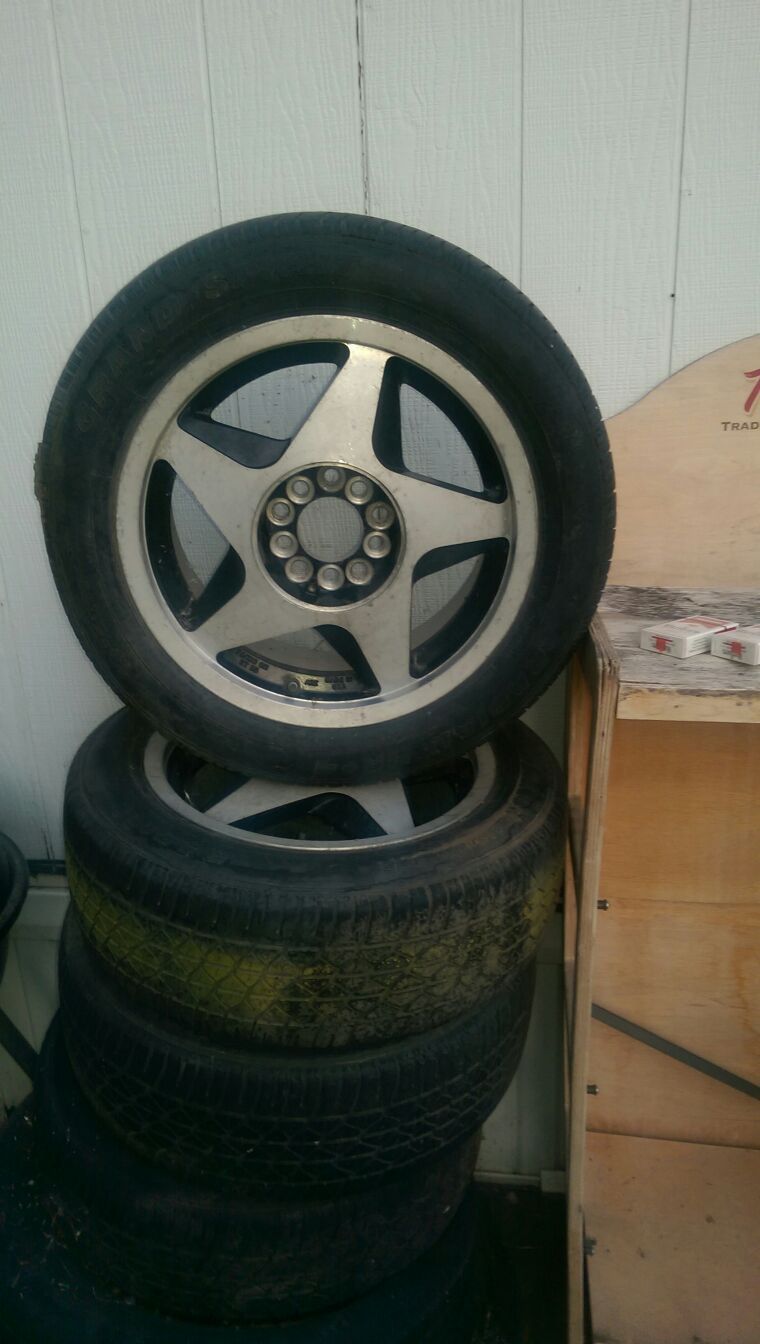 Set of 4 tires and rims