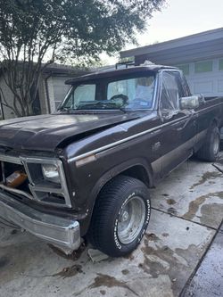 1982 Ford F-100