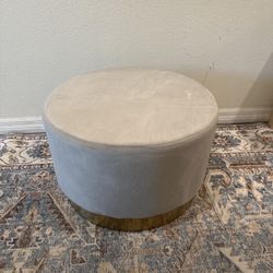 Round Ottoman / Footstool – 22” x 14” (Eastvale)