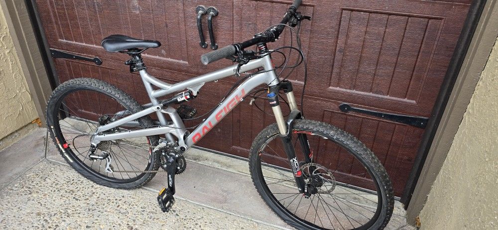 Mountain Bike
