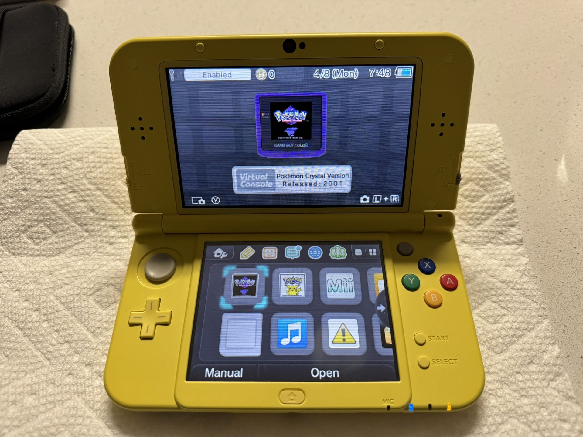 New Nintendo 3DS XL Pikachu Edition