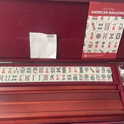 American Mahjong Set - Classic Royale II With Redwood Veneer Case