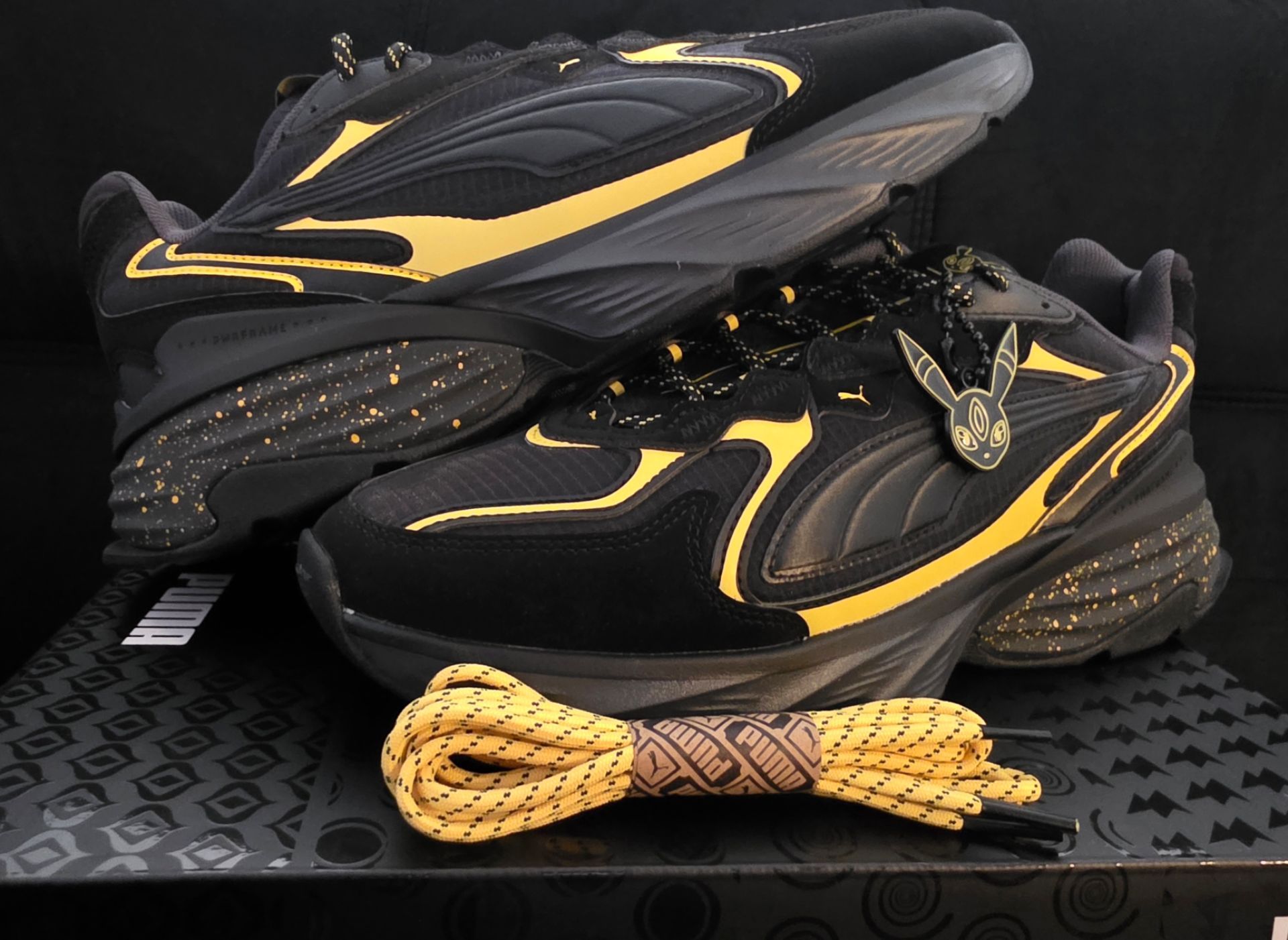 Pokemon Puma Fade Nitro Umbreon Size 10