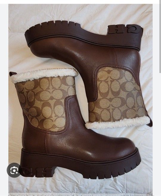 Coach BOOTS