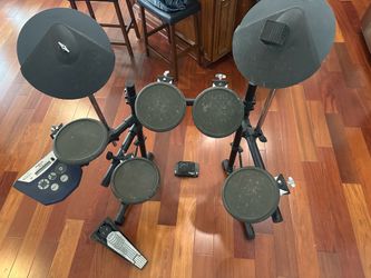 Roland TD-6 Electric V-Drum Set
