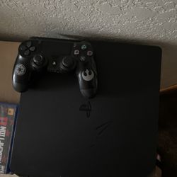 PS4 Slim (Negotiable With Price)