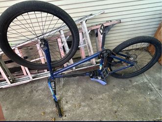 Bike Throw Price