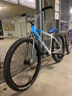 Throne 29er offers or trades