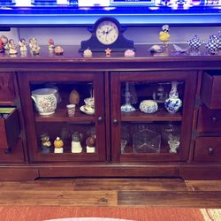 Wooden TV Console Cabinet