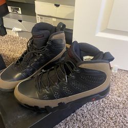 Air Jordan Retro 9 (Olive 2012)