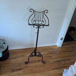 Cast Iron Music Stand