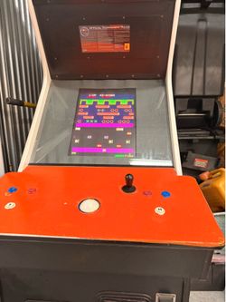 Atari Video Game Console Machine