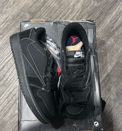 Jordan 1 Retro Low Travis Scott Black Phantom