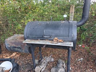 BBQ PIT