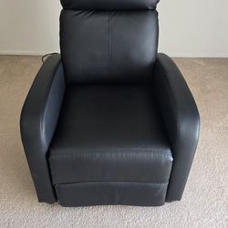 Desiray PU Leather Massage Chair