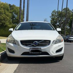 Volvo S60 T5 2012