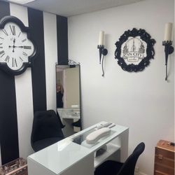 Beauty Room