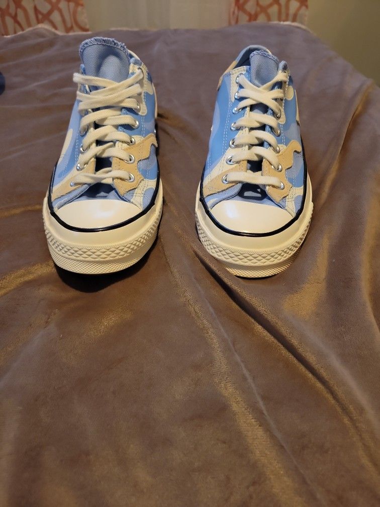 Brand New Women Converse. First Come Take!!!