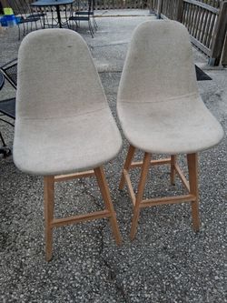 Set of 2 Chairs