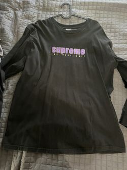 Supreme Tee 