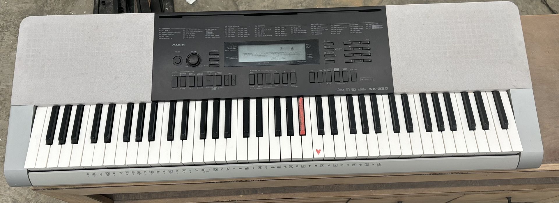 Casio keyboard and Rock Jam stand. It works! 45”