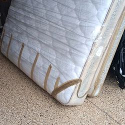 Full Mattress & Box Spring 