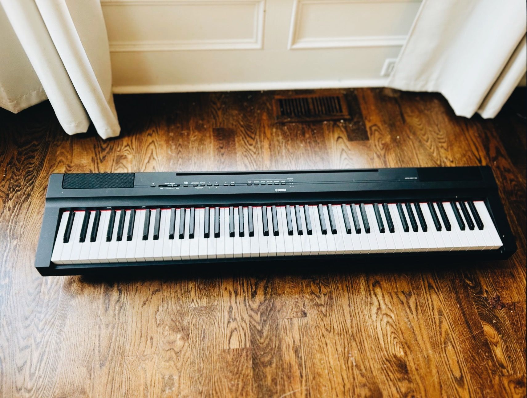 Yamaha P125 Digital Piano - Authentic Feel & Rich Sound